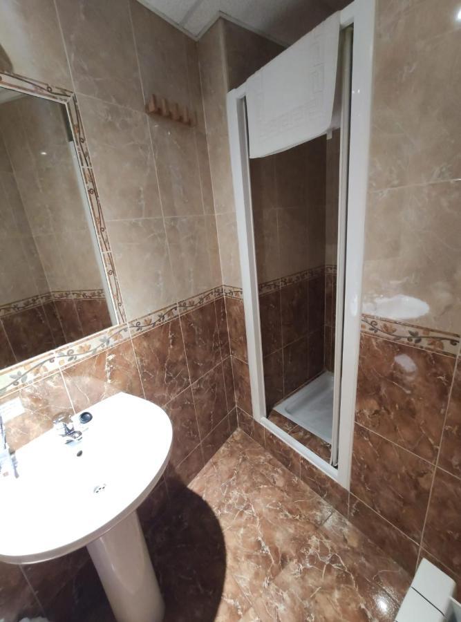 Hostal El Bodegon Ateca Екстер'єр фото